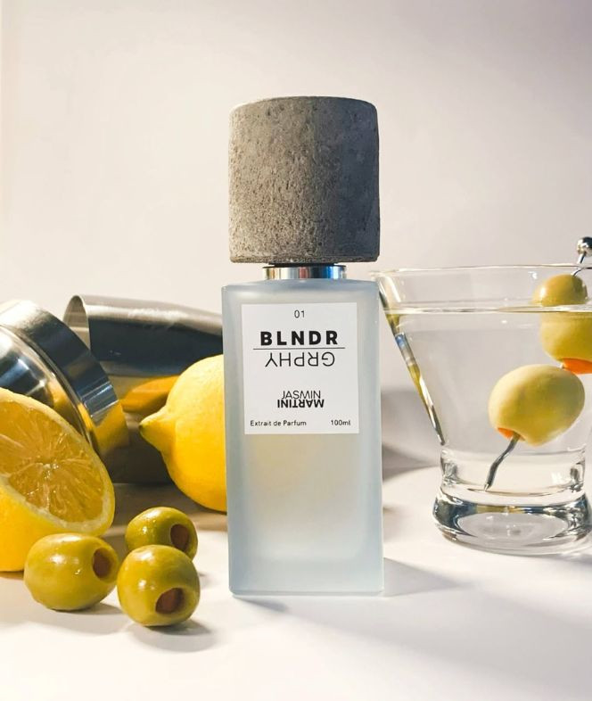 JASMIN MARTINI - BLNDRGRPHY