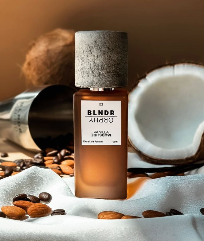 VANILLA MUDSLIDE - BLNDRGRPHY